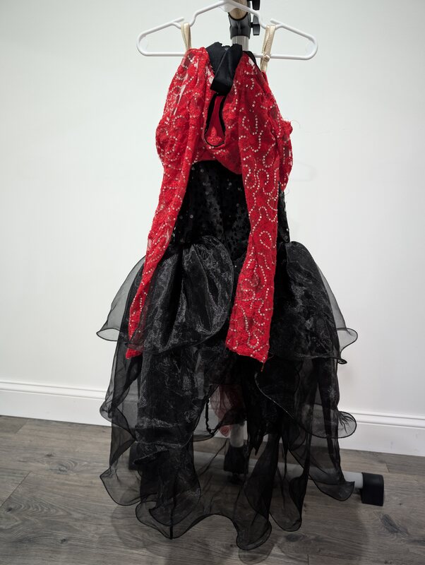Red and Black Costume, Style 15612, Child Medium
